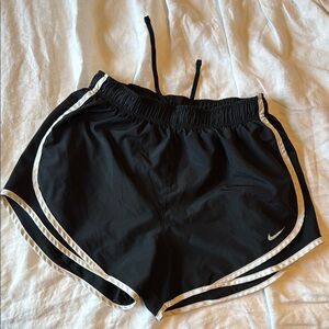 Nike Black Athletic Shorts with Moisture-Wicking Fabric